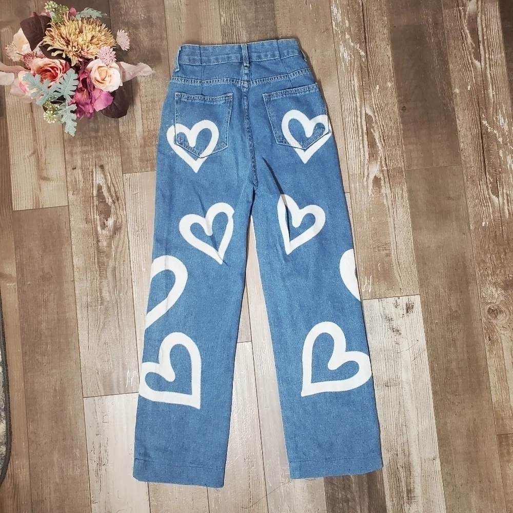 White Heart Graphic Light Wash High-Rise Blue Jeans Girls Size XS EUC